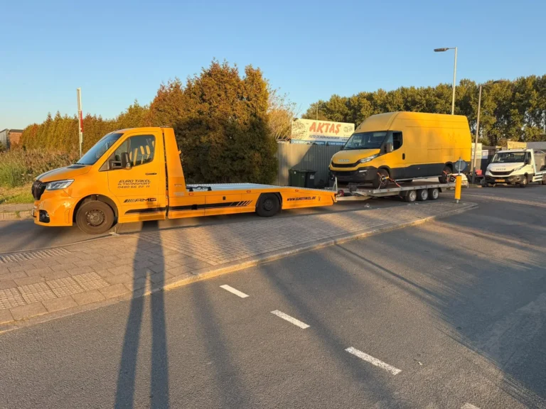 Oprijwagen met aanhangwagen